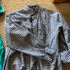 RARE FIND TOMMY HILFIGER DRESS SHIRT!